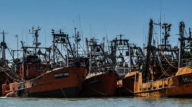 Pesca trabaja junto a Prefectura Naval Argentina en la operatividad y seguridad del Puerto de Rawson