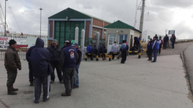 Trabajadores de Coserena iniciaron medida de fuerza por despido de tres operarios