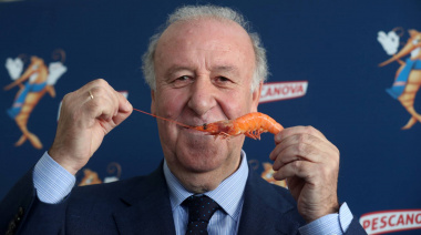 Ex futbolista del Real Madrid se afeitó los bigotes para una campaña publicitaria de Pescanova