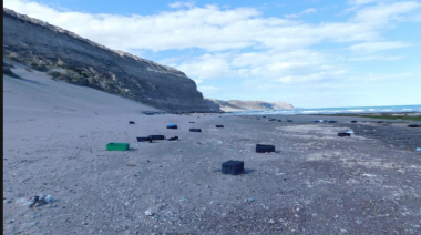 El Ministerio de Turismo denunciará a pesqueras por basura en playas de Península Valdés