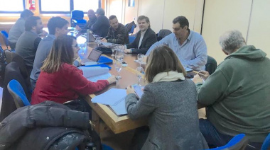 El Consejo Federal Pesquero se reunió en Madryn y ordenó una nueva prospección de langostino