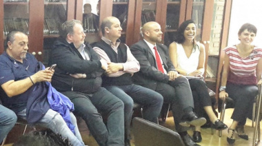 Objetivo calamar: Deseado busca atraer a los poteros con la firma de un acuerdo 