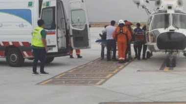 Rescatan de urgencia a tripulante de buque potero