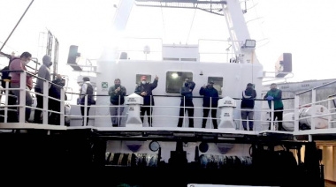 Valastro decidió realizar hisopados a 37 marineros del Xeitosiño para descartar casos de Covid-19
