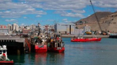 Marineros podrán descender de los buques para ver a sus familias