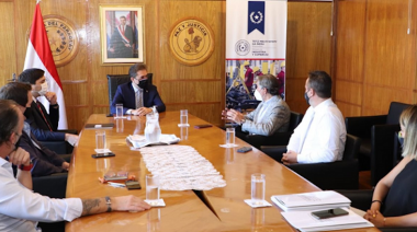 Conarpesa confirmó que instalará una planta procesadora de langostino en Paraguay