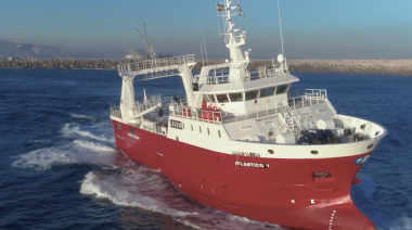El Atlántico 1 pescó 230 toneladas de langostino en 14 días