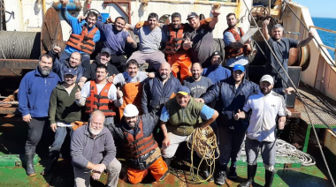 Langostino: Este jueves se realiza el último despacho a la pesca en la zona de veda, pero los buques podrán seguir operando en el 41