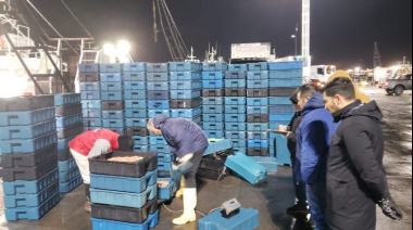 Pesca Nación continúa fiscalizando las descargas de langostino