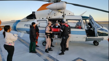 Prefectura aeroevacuó de urgencia a tripulante del Puente Chico