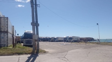 Estibadores buscan impedir que Arbumasa exporte por Puerto Madryn