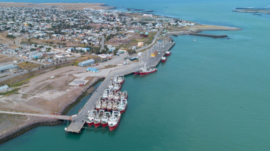 Investigan por presuntas irregularidades a funcionario del puerto deseadense