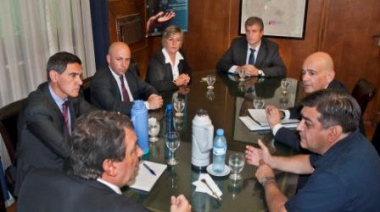 Acuerdan la definición de un plan nacional del langostino