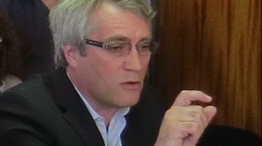    Escándalo con funcionario de Santa Cruz que busca inmiscuirse en la política pesquera de Chubut