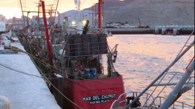 Cinco buques fresqueros operarán en Comodoro durante la zafra del langostino