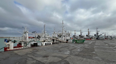 Langostino: Cámaras pesqueras logran acuerdo con el Somu y se destraba la salida de la flota tangonera