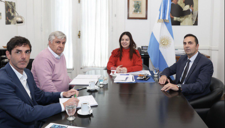 Urgente!!! El Estado dijo basta y se bajó de la negociación entre el SOMU y las cámaras pesqueras 