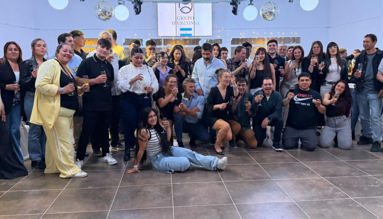 Pesquera Santa Cruz cerró el año con una fiesta junto a sus trabajadores