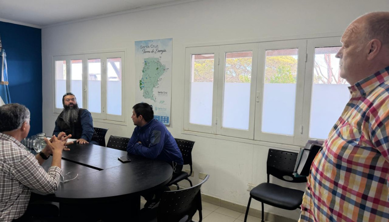 Sin soluciones y con críticas, crece el malestar por la gestión de Klimenko