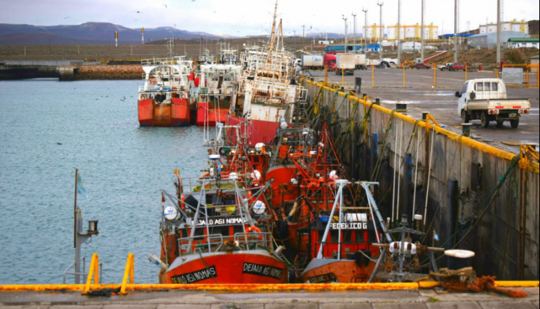 Caleta Paula, una obra licitada como reparación que ahora promete exportaciones con ingreso de buques mercantes y plazoleta fiscal