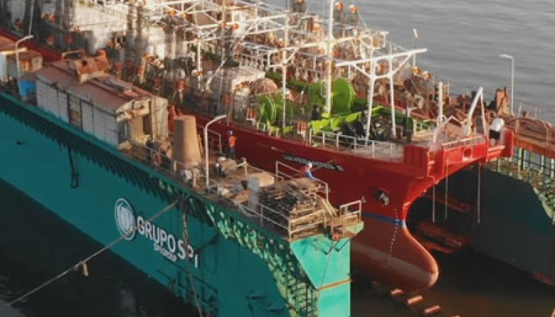 La industria naval pide impugnar los permisos para construir poteros en el exterior