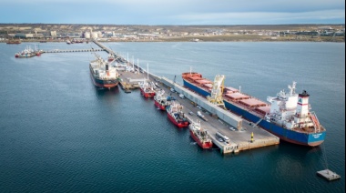 Langostino: Los barcos siguen eligiendo Puerto Madryn para sus descargas