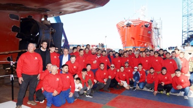 A pura emoción Astillero Contessi celebró la botaura del pesquero LITO