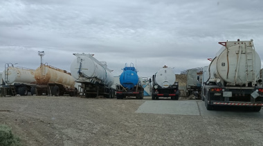 Denuncian  bloqueo empresarial en puertos de Santa Cruz y apuntan contra Uribe