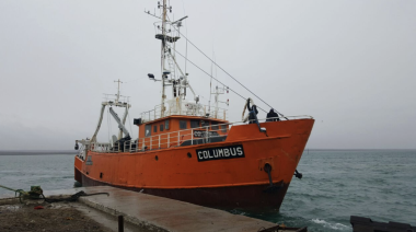 Santa Cruz impulsa un nuevo pedido de pesca experimental para el buque Columbus, tras un antecedente rechazado