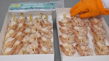 Desde Deseado exportan brochettes de langostino listas para las góndolas de Estados Unidos