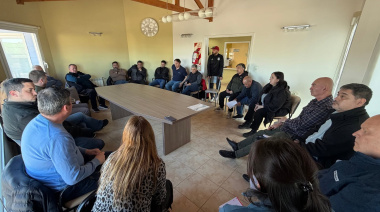 Ricci llegó para inaugurar el proceso de merluza en Vieira Argentina pero se encontró con un imprevisto