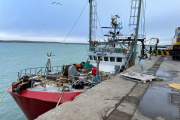  Estibadores de Puerto Deseado cierran acuerdo para la llegada de buques fresqueros