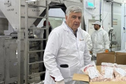 López Cazorla visitó plantas pesqueras en Comodoro Rivadavia