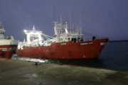  Cuatro buques con asiento en Puerto Deseado zarpan hacia la pesca del crustáceo en el paralelo 41º