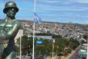 Caleta Olivia se moviliza para frenar la cuotificación de la cuota social de merluza