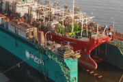 La industria naval pide impugnar los permisos para construir poteros en el exterior