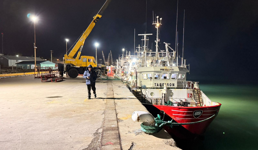 Arribó a Puerto Deseado el primer buque que participó de la prospección